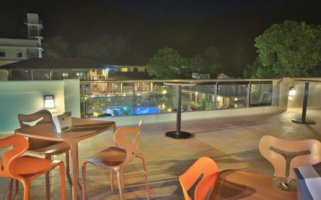 Coron Soleil Express Hotel