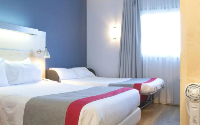 Holiday Inn Express Barcelona - Molins de Rei by IHG