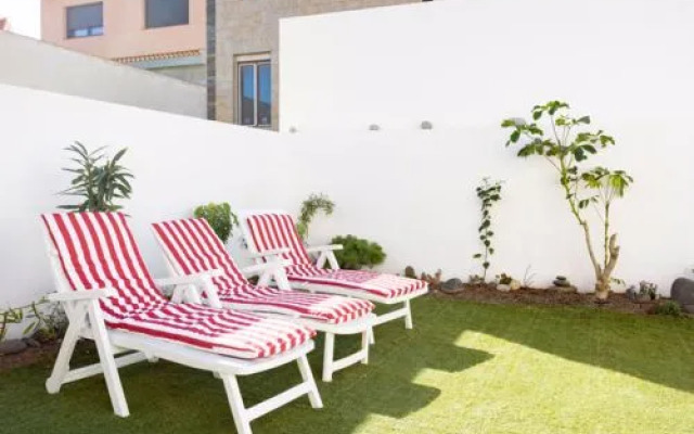 Sunny House El Roque