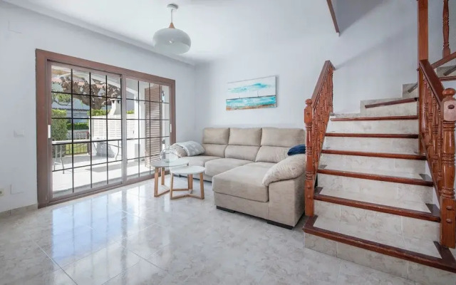 Semi-Detached House 2 (R86)