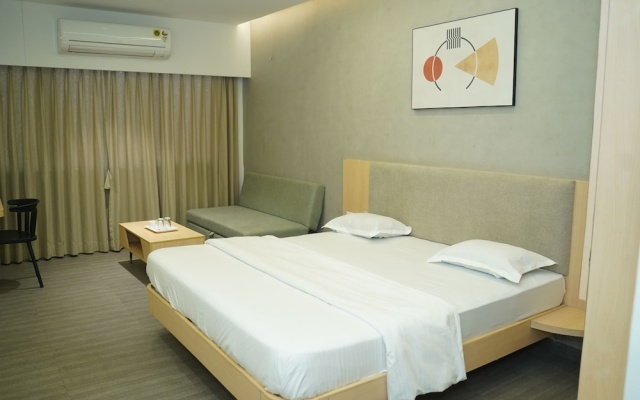 Hotel Bajaj Residency