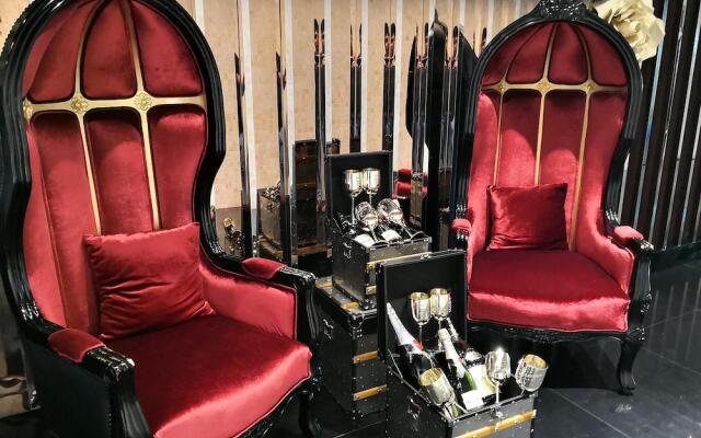 Muhome The Platinum Suites