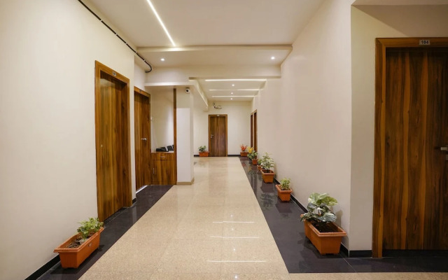 Fabhotel Priya Lodging