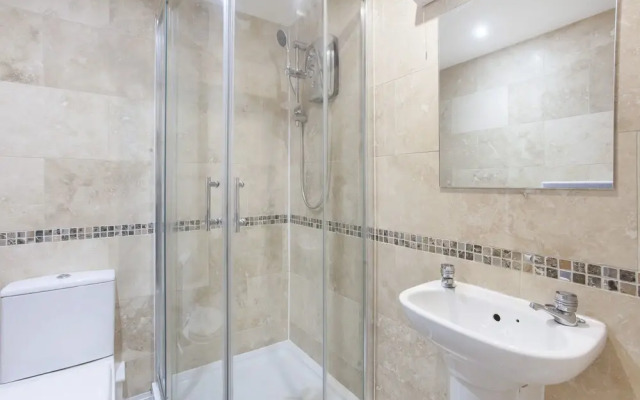 Gillygate Apartment