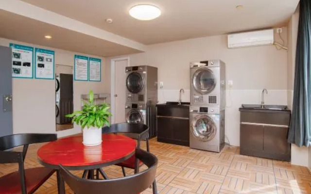 Jinjiang Zhixing Hotel (Tiantai Passenger Transport Center Branch)