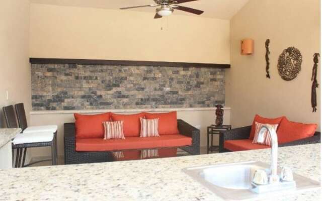 Villa With Jacuzzi, TVs in all Bedrooms