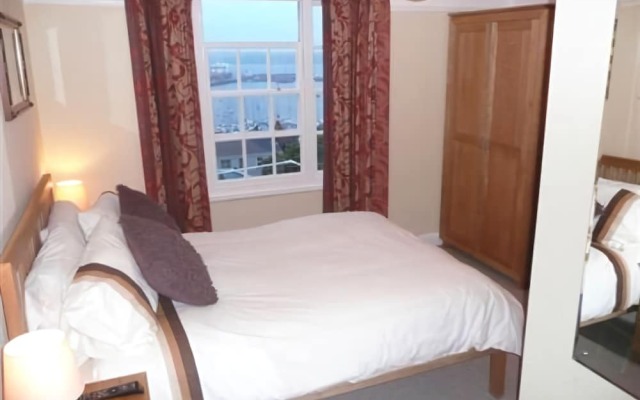 Seaview Inn