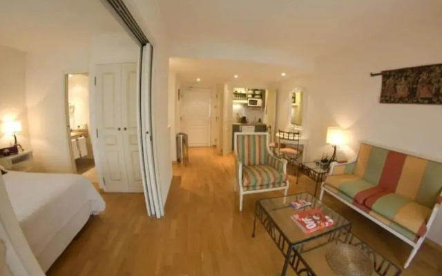 STRAVINSKY Apartments Avignon