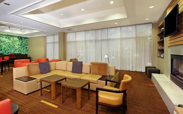 Courtyard Oakland Downtown