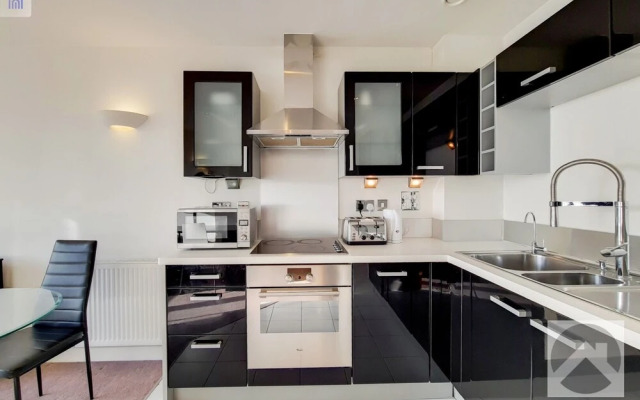 Adriatic One Bed and Bath  Apartment