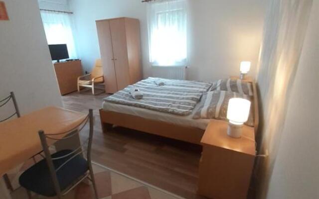 Petra Apartmanház