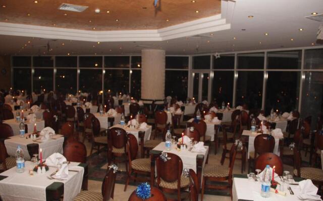 Queen Sharm Aqua Park Hotel