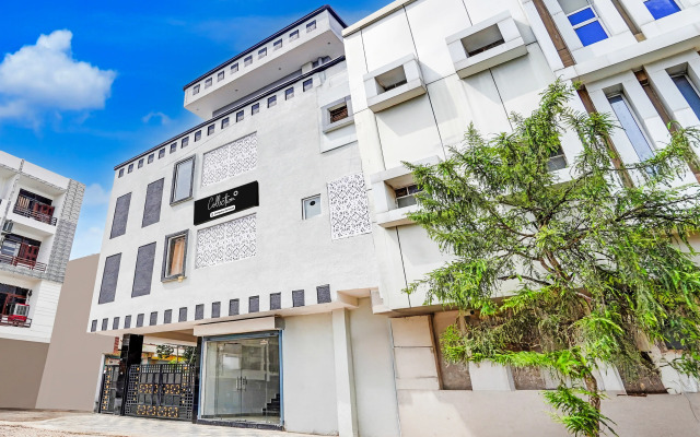 Collection O Iskcon Temple Mansarovar Formerly Chinar Inn