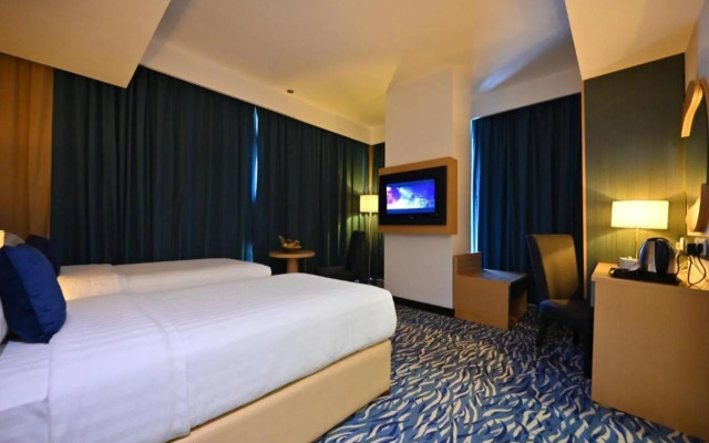 Harbour Suites Hotel from Holiday Gulf Hotel