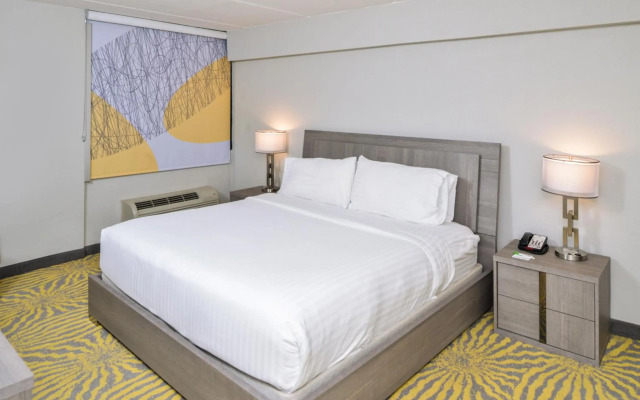 Holiday Inn Dallas-Richardson by IHG