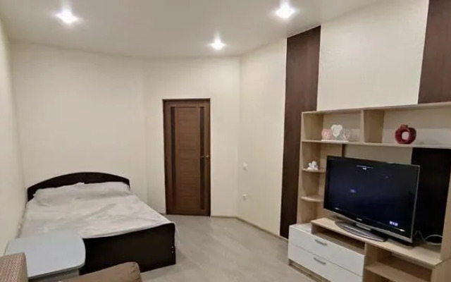 Уютные Апартаменты на ул. имени Героя Яцкова, д. 15/1