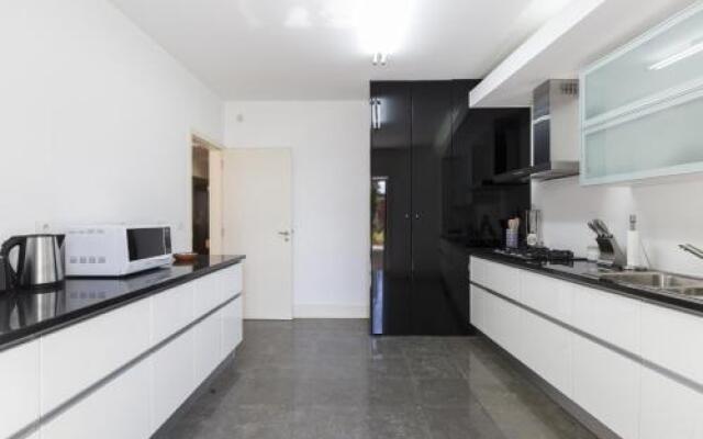 Myplace -Lisbon Luxury Castle apartment