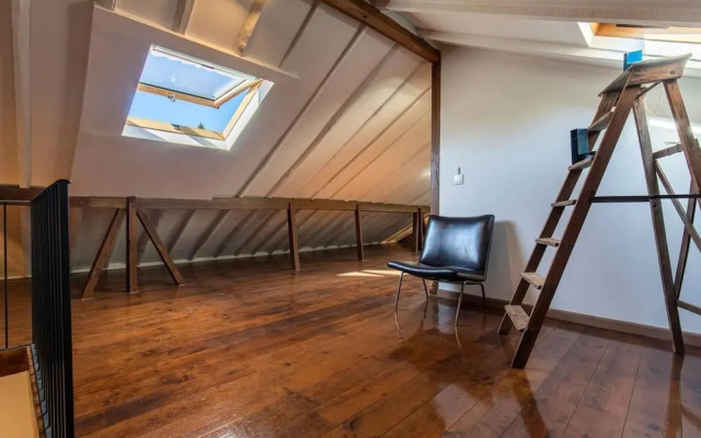 Beautiful Classic Designed 3-bed Villa in Lisboa