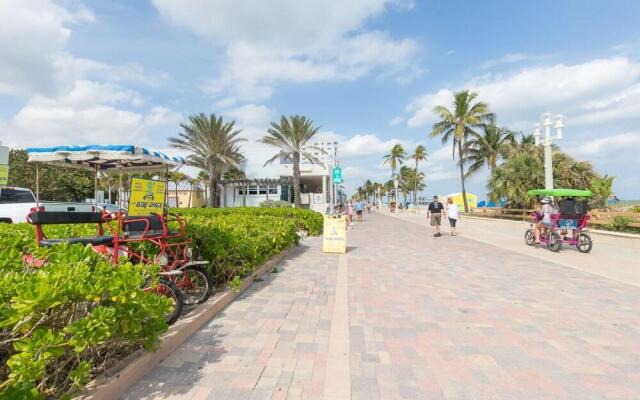 568 Studio Ocean View