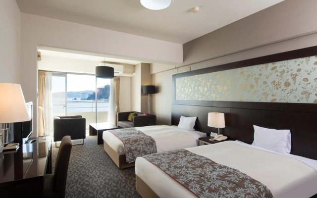 Wisterian Life Club Atami