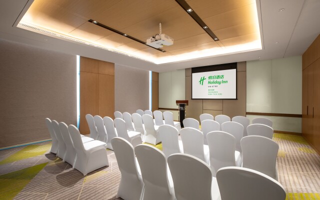 Holiday Inn Zhengzhou High Tech Zone by IHG