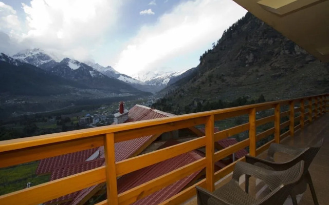 Foghills Cottages Manali