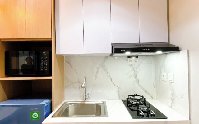 Homey And Minimalist 1Br Vasanta Innopark Apartment