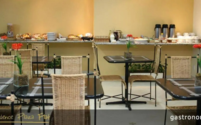 Residence Plaza Flat