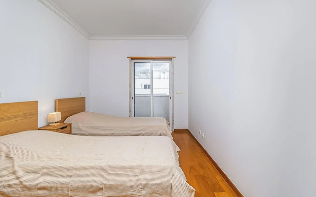 Stylish Stay in Lisbon-Scenic Views