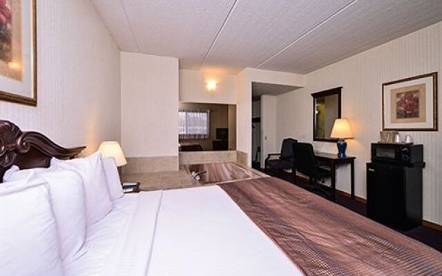 Quality Inn and Suites Beaver Dam