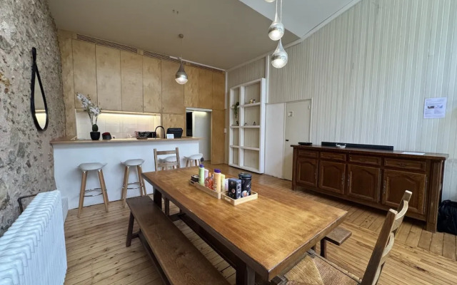 Loft in Le Mans Near Historic Old Town