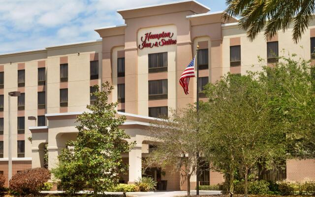 Hampton Inn & Suites Largo