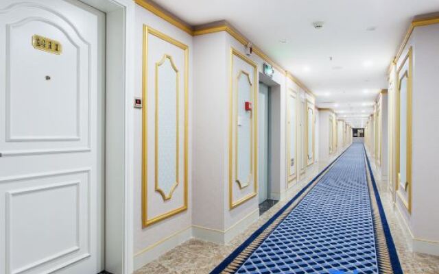 Yijia International Hotel