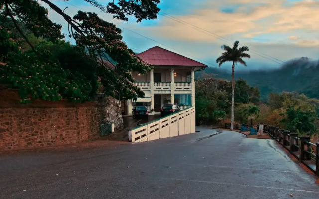 Pax Guest House