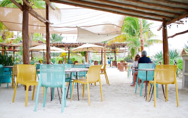 Hotel Villas Caracol