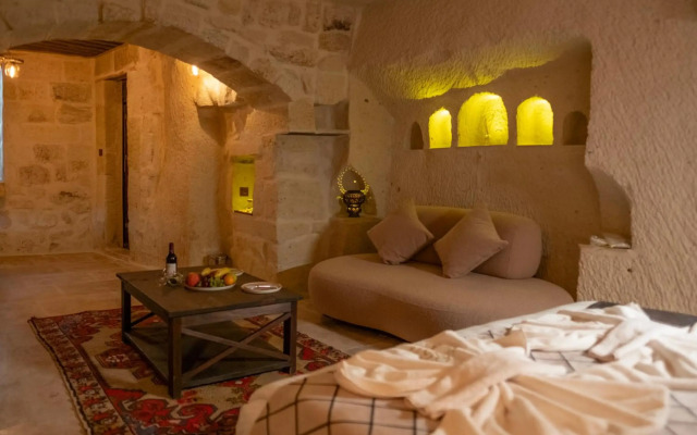 Urgup Evi Cave Hotel