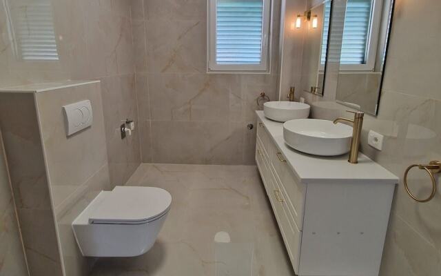 Holiday Home Nino With Amazing Swimming Pool