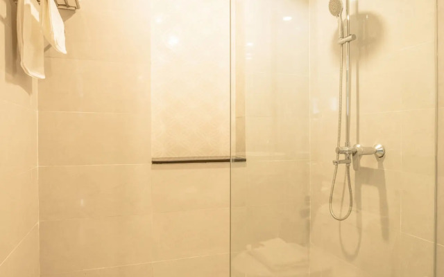 Yen Vy Hotel & Apartment