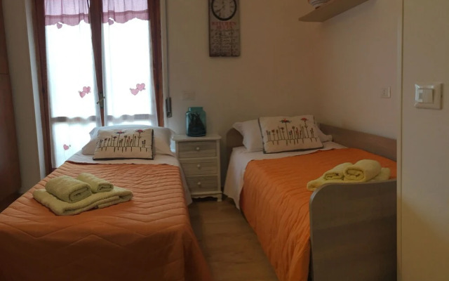 Parco Corallo Di Fronte Al Mare