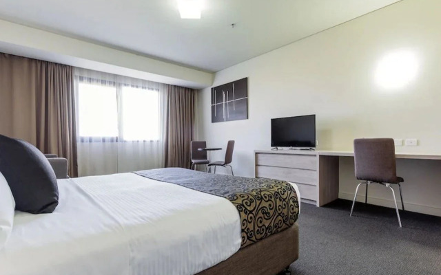 Mantra Melbourne Melton