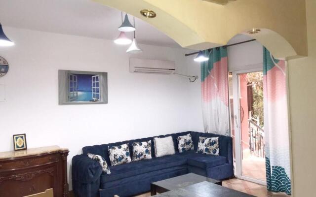 Cozy apartment with a private garden in Giza