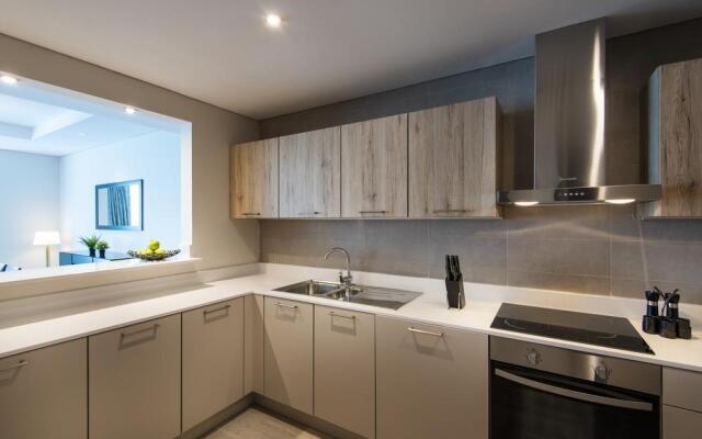 Centara West Bay Hotel & Residences Doha