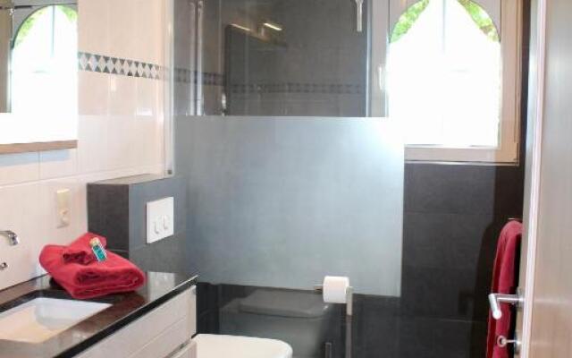 B Apartment