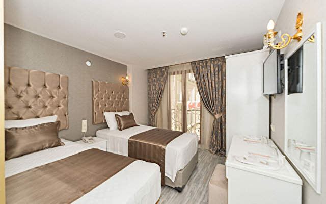 Grand Pamir Hotel