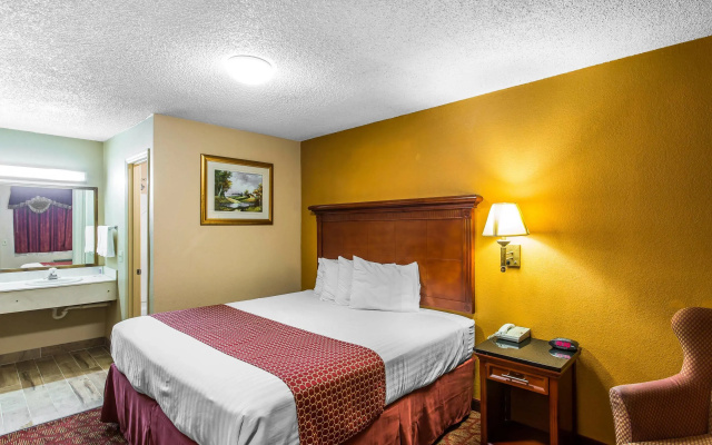Rodeway Inn Goodlettsville South