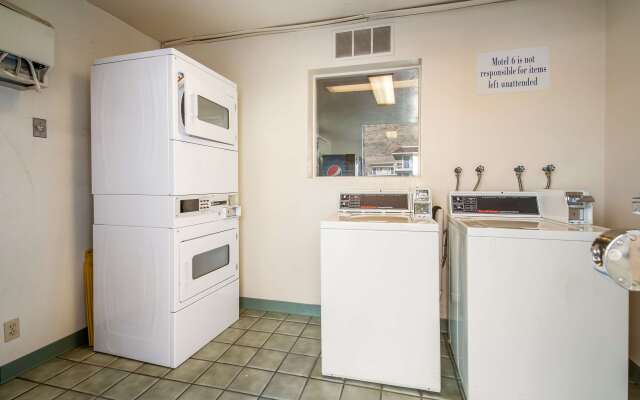 Motel 6 Wendover, UT