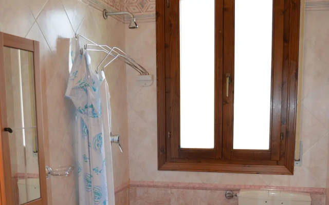 Cozy Holiday Home in Lido di Volano near Sea