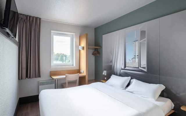 B&B HOTEL Lille Lezennes Stade Pierre Mauroy