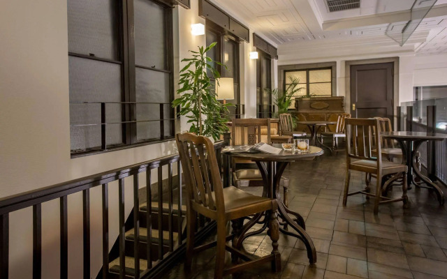 Auberge Toyooka 1925