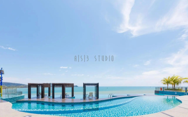 AISI3 Studio Seaview at Tanjung Lumpur